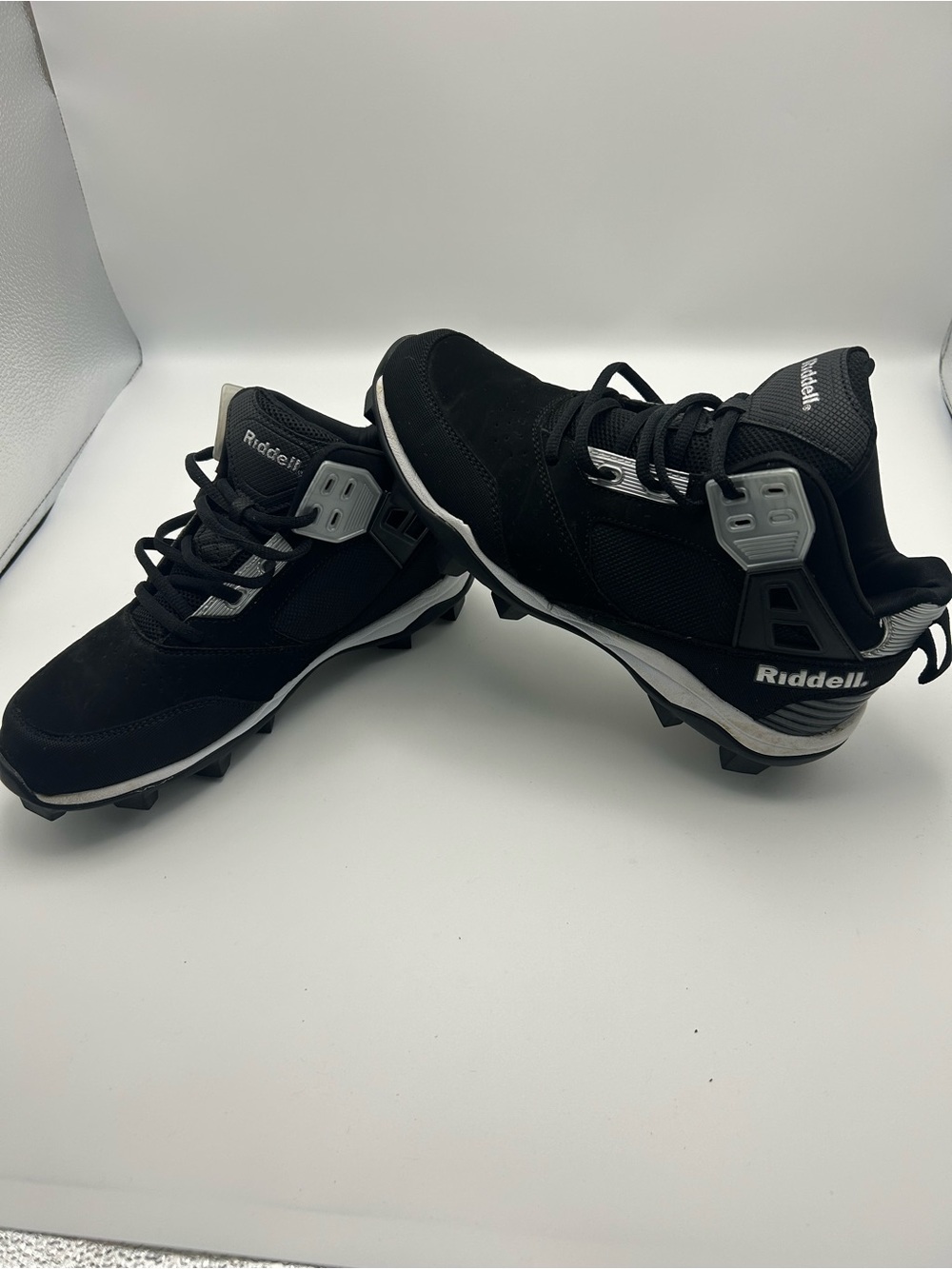 Riddell Black Gray Football Cleats
